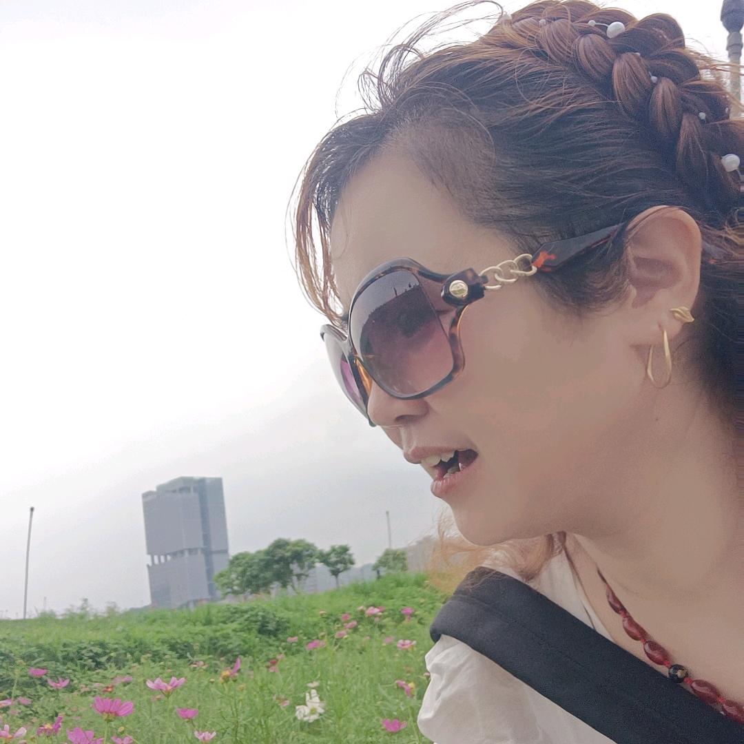 Miss黄小姐
