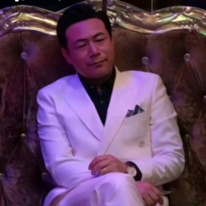 豫南狼哥【包管协会会长】纤维水泥板