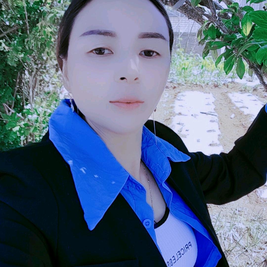 纯手工拖鞋 ，<(｀^′)>礼物呢