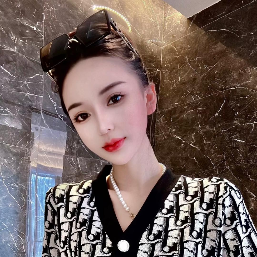 忆萍服饰