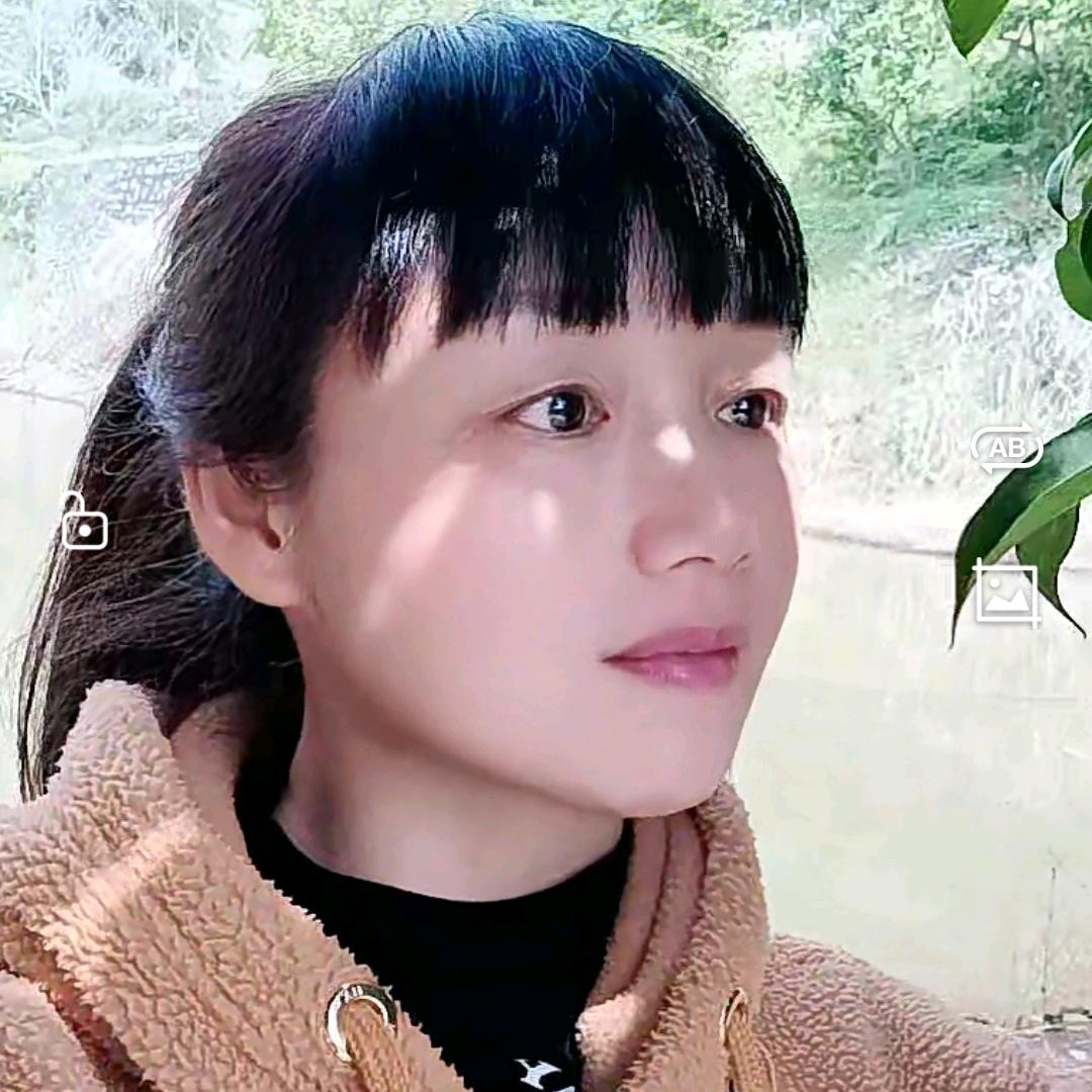 爱笑的女孩