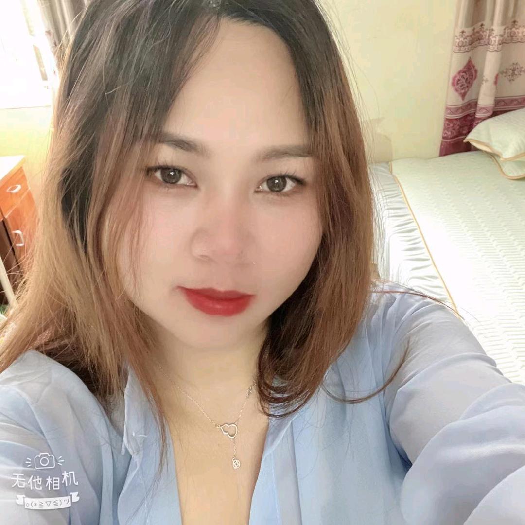 桃儿🍑🍑🍑