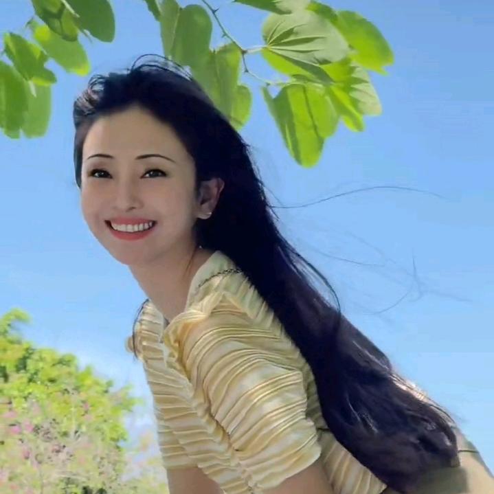 上官露儿