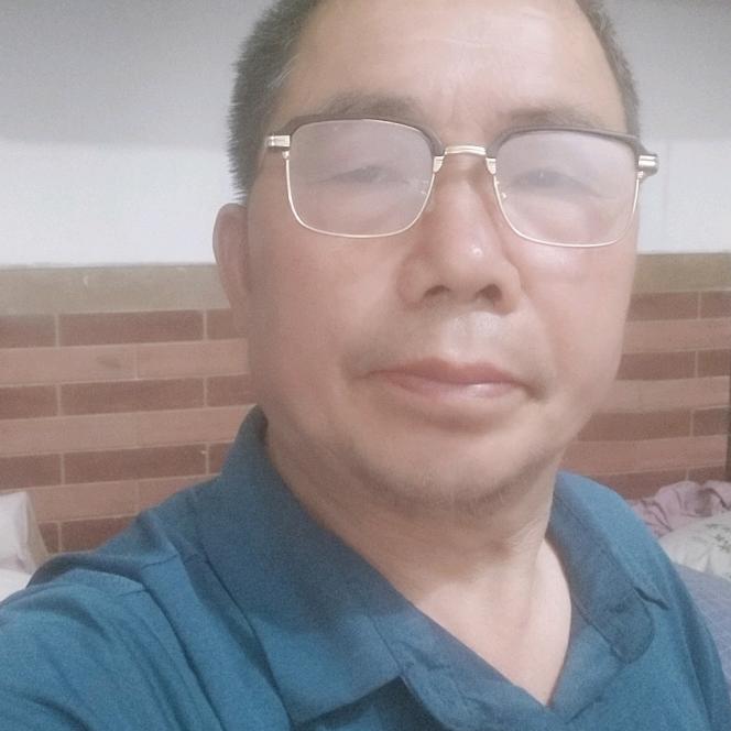 、烤红薯大叔