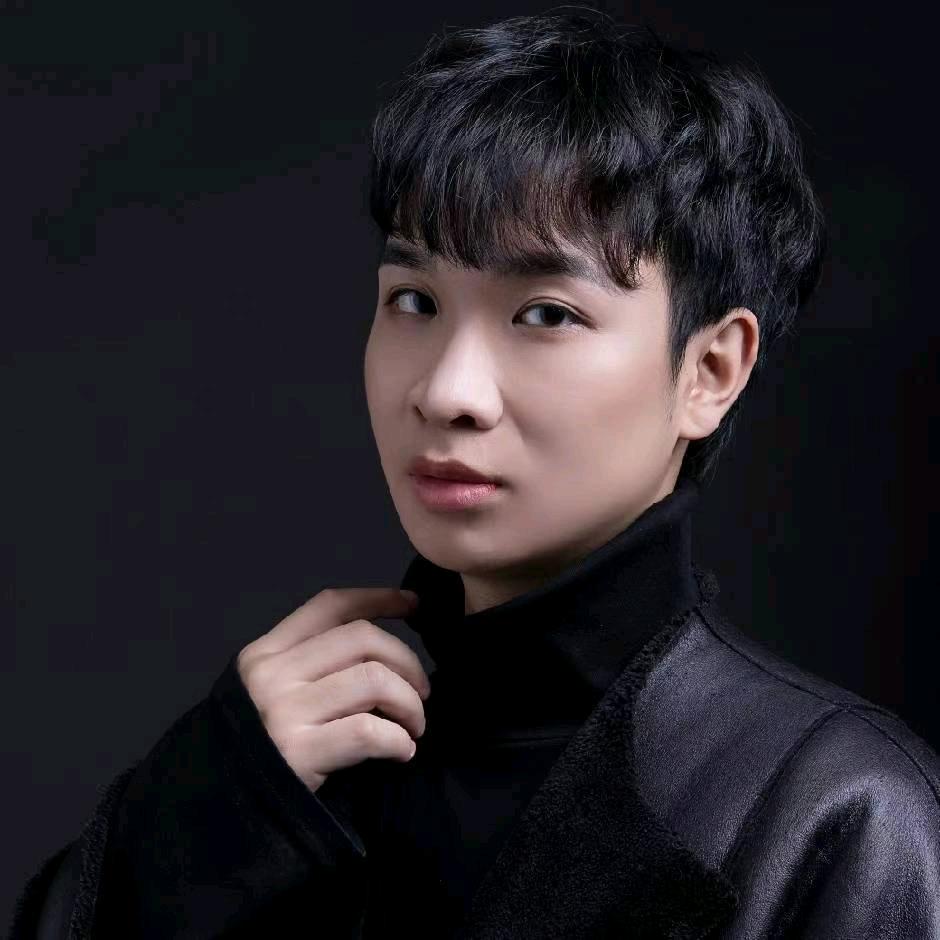 孝感向老师钢琴课