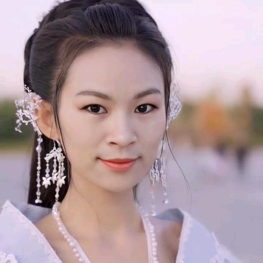 @“~笑囗常开，~好运自然来”~！