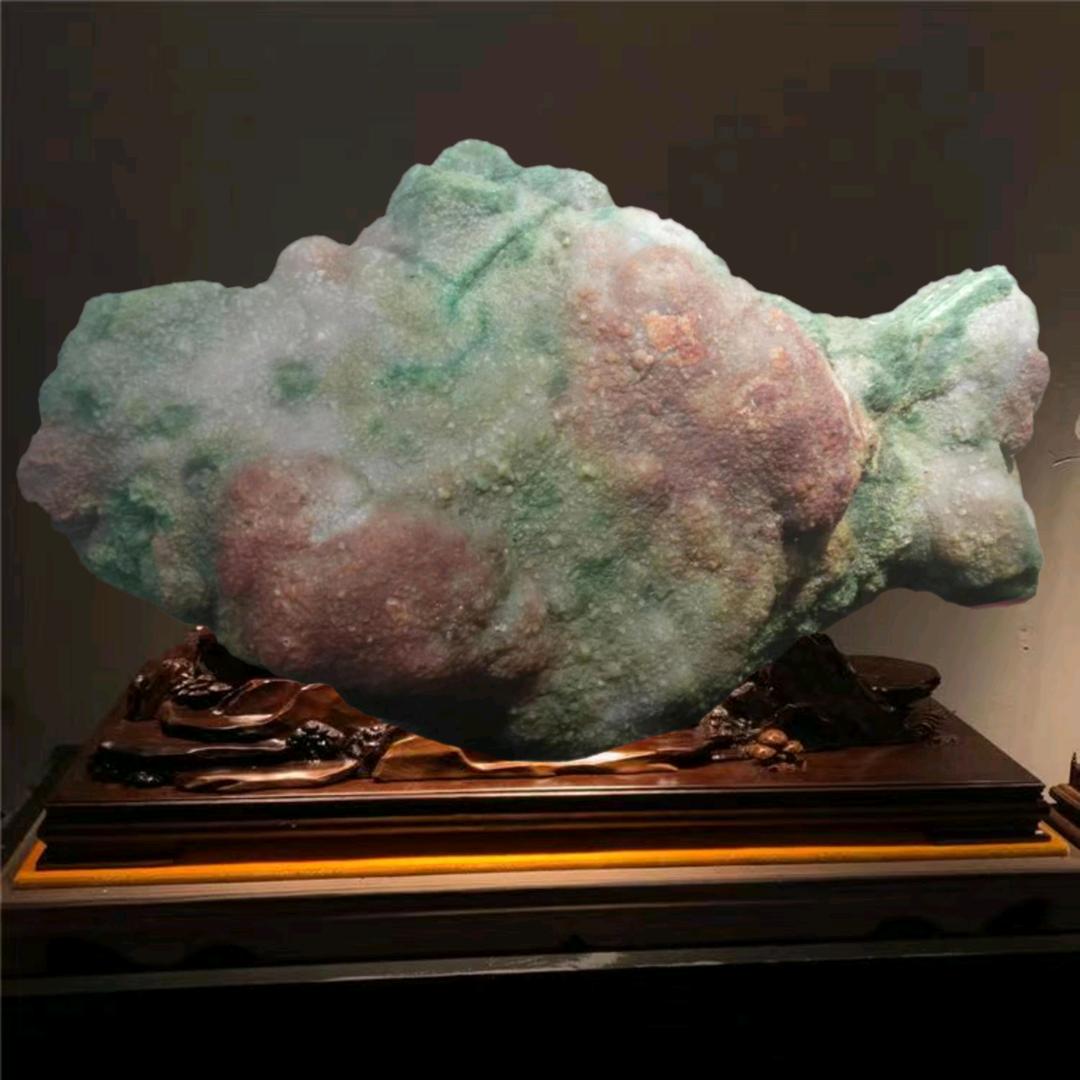 龙龙藏石