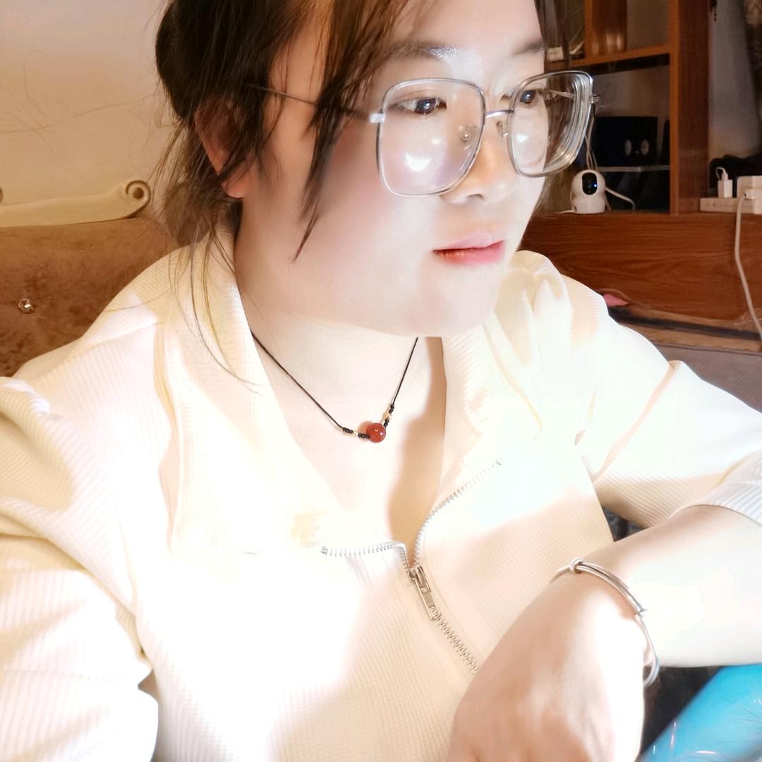 一半烟火，一半清欢