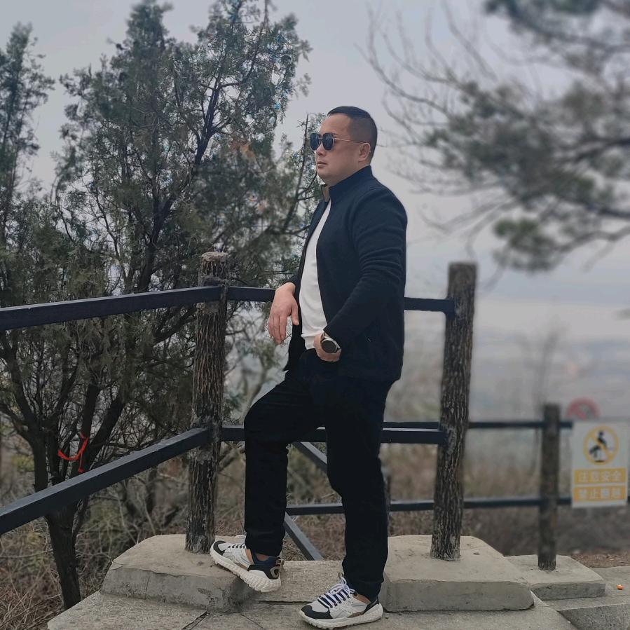《凯》