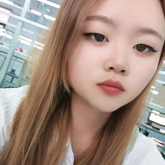 ℳঞ兜里໊🌿半颗糖🍬