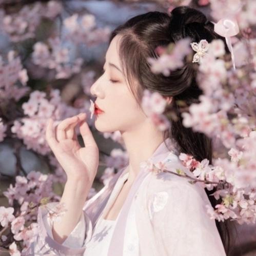 兰若翩翩