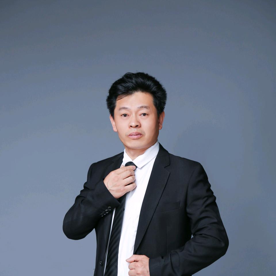 翱翔哥