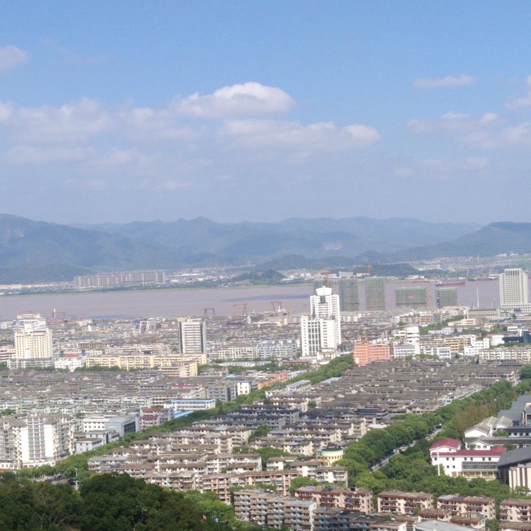 吃咸点，看淡点