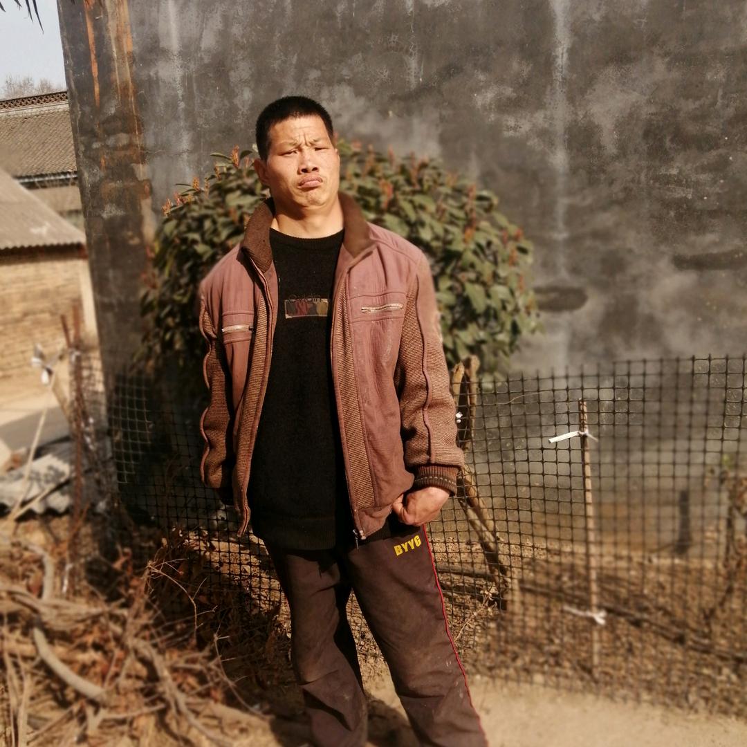 坚强的小正（残疾人）
