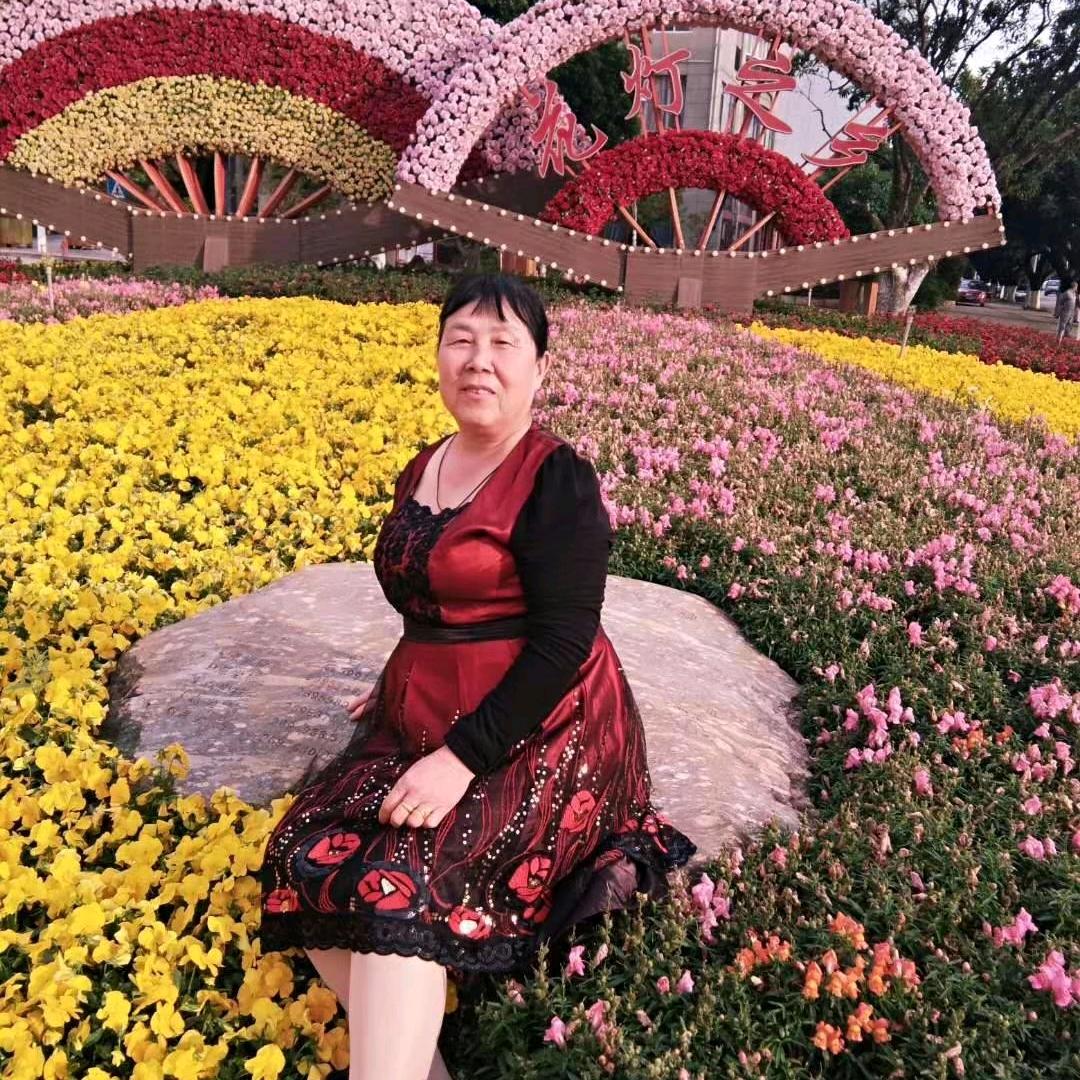 杜琼芬