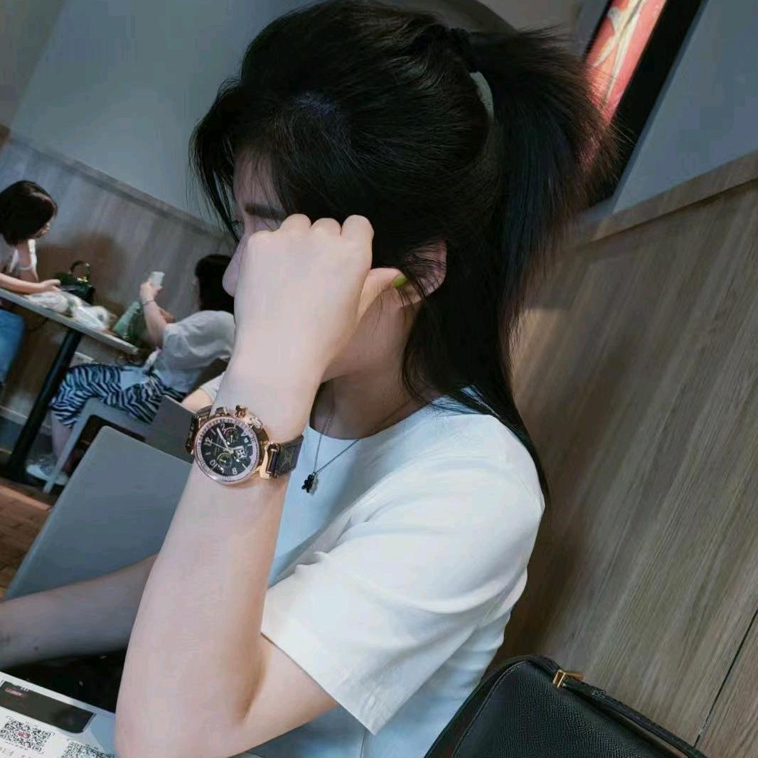 Yan.  衣   女装