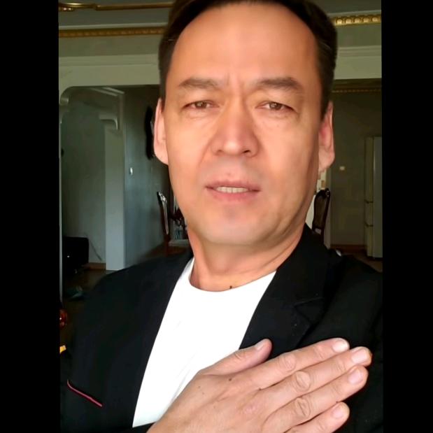 艾斯坎 （ 快乐人 ）