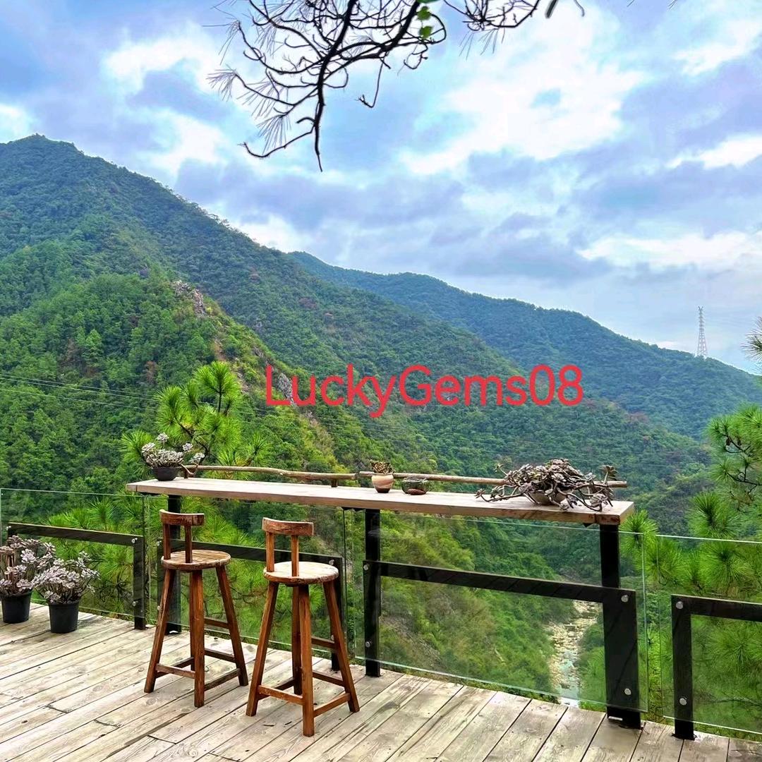 精选天然小彩宝