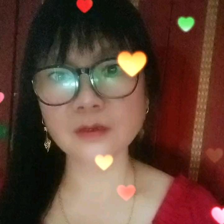 但凡有一点点空，我就喜欢唱歌，爱上唱歌