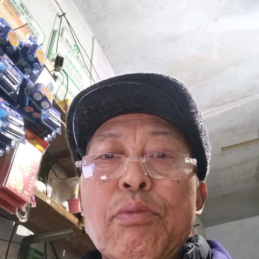 叶青维