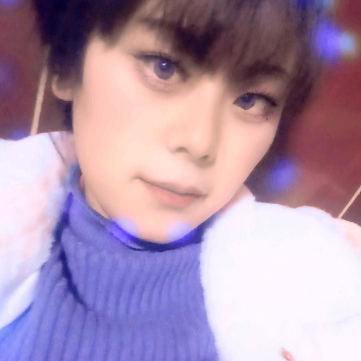 何必❤️在意💤