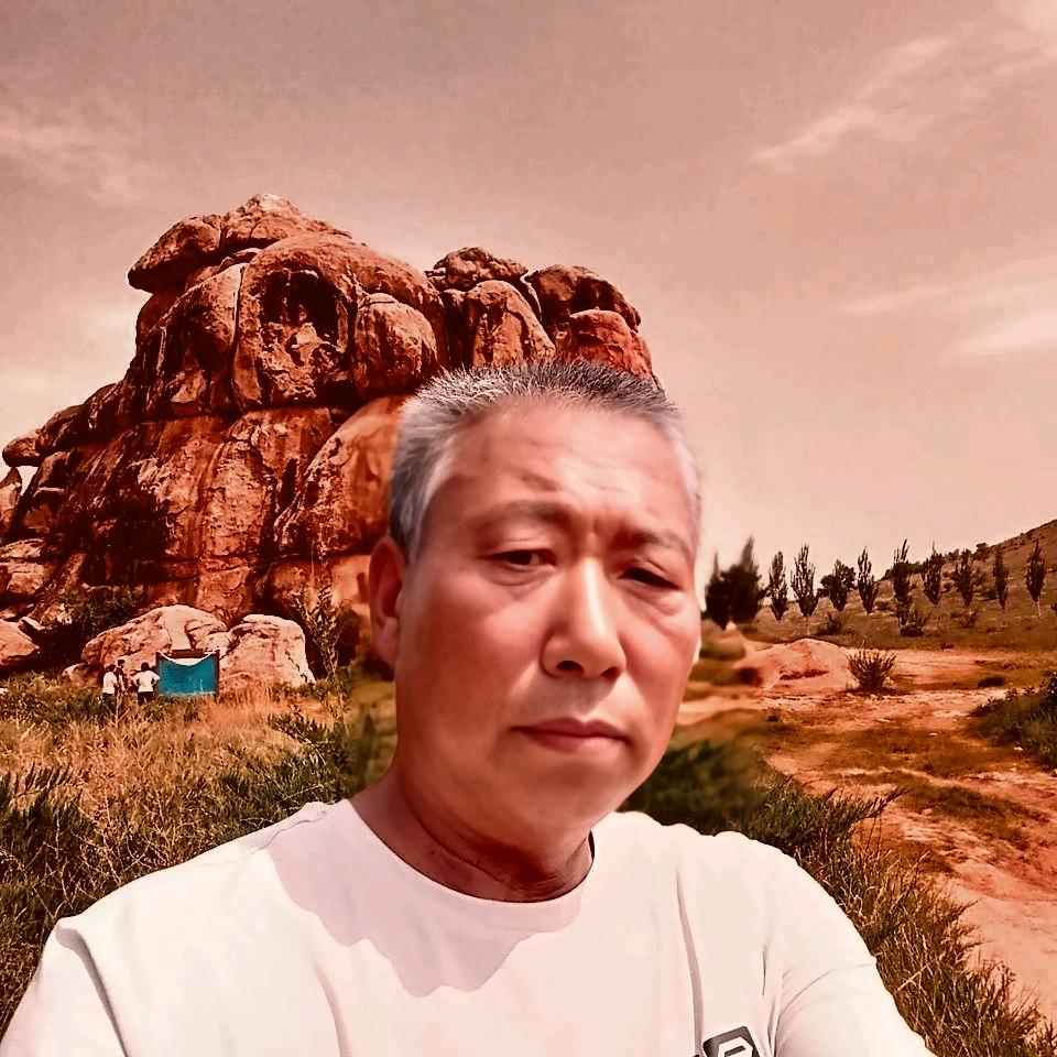 布衣狂人:米士军