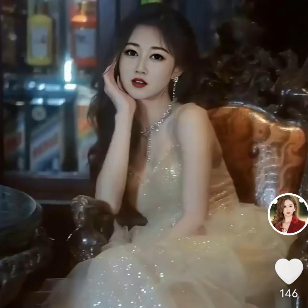 黑色玫瑰🌹