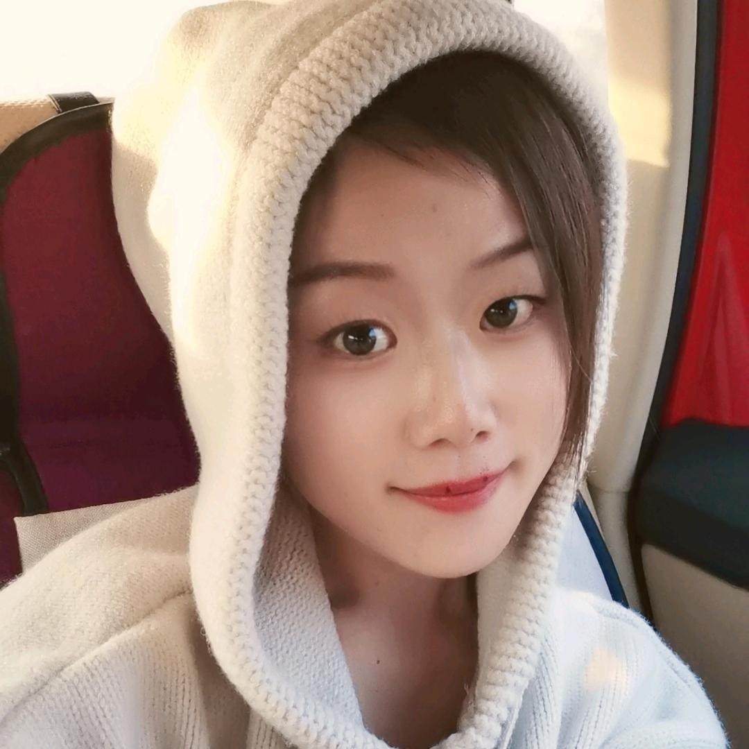 爱笑的丫头