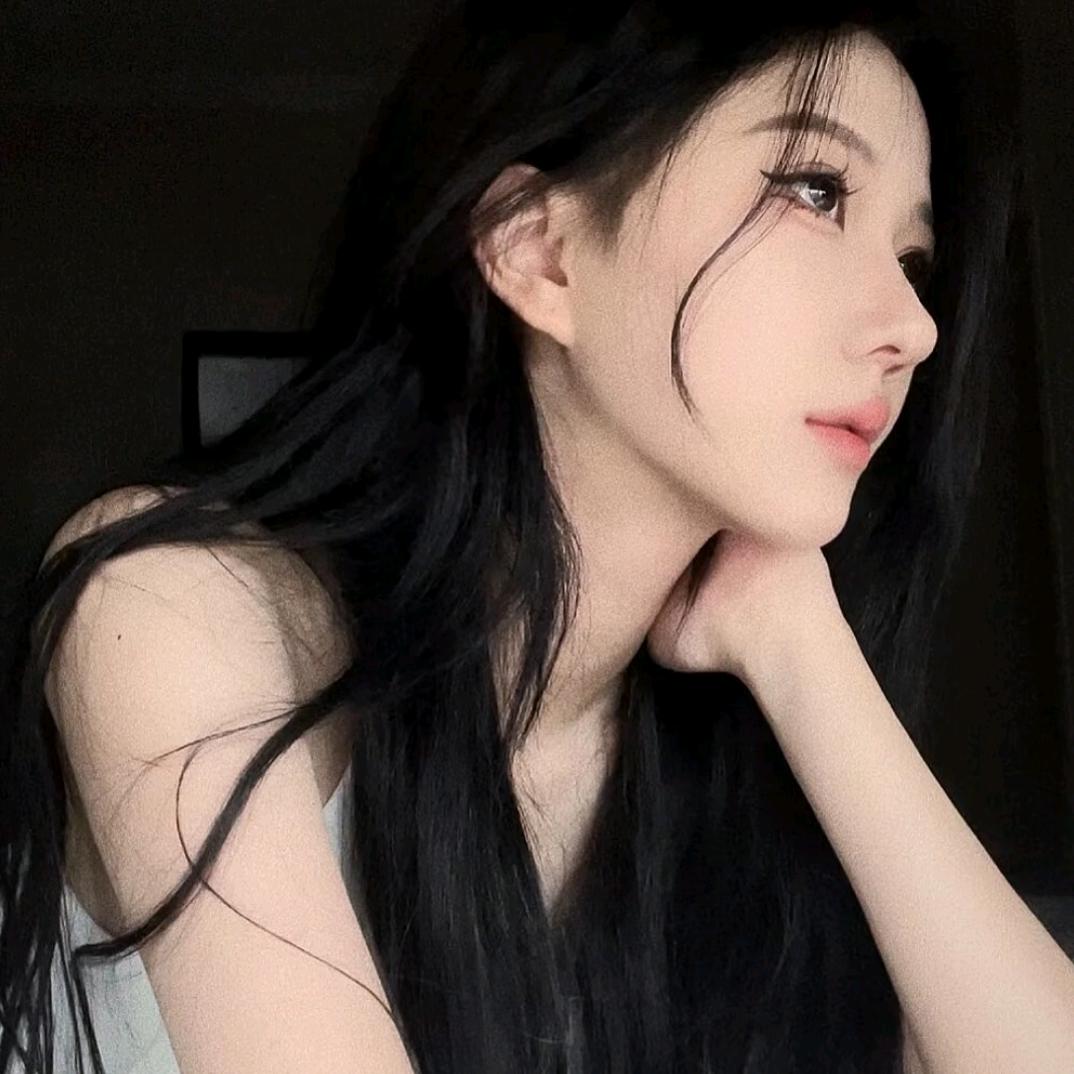 yy*