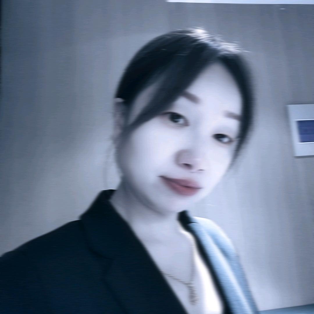 君君Gökotta在日出时早起