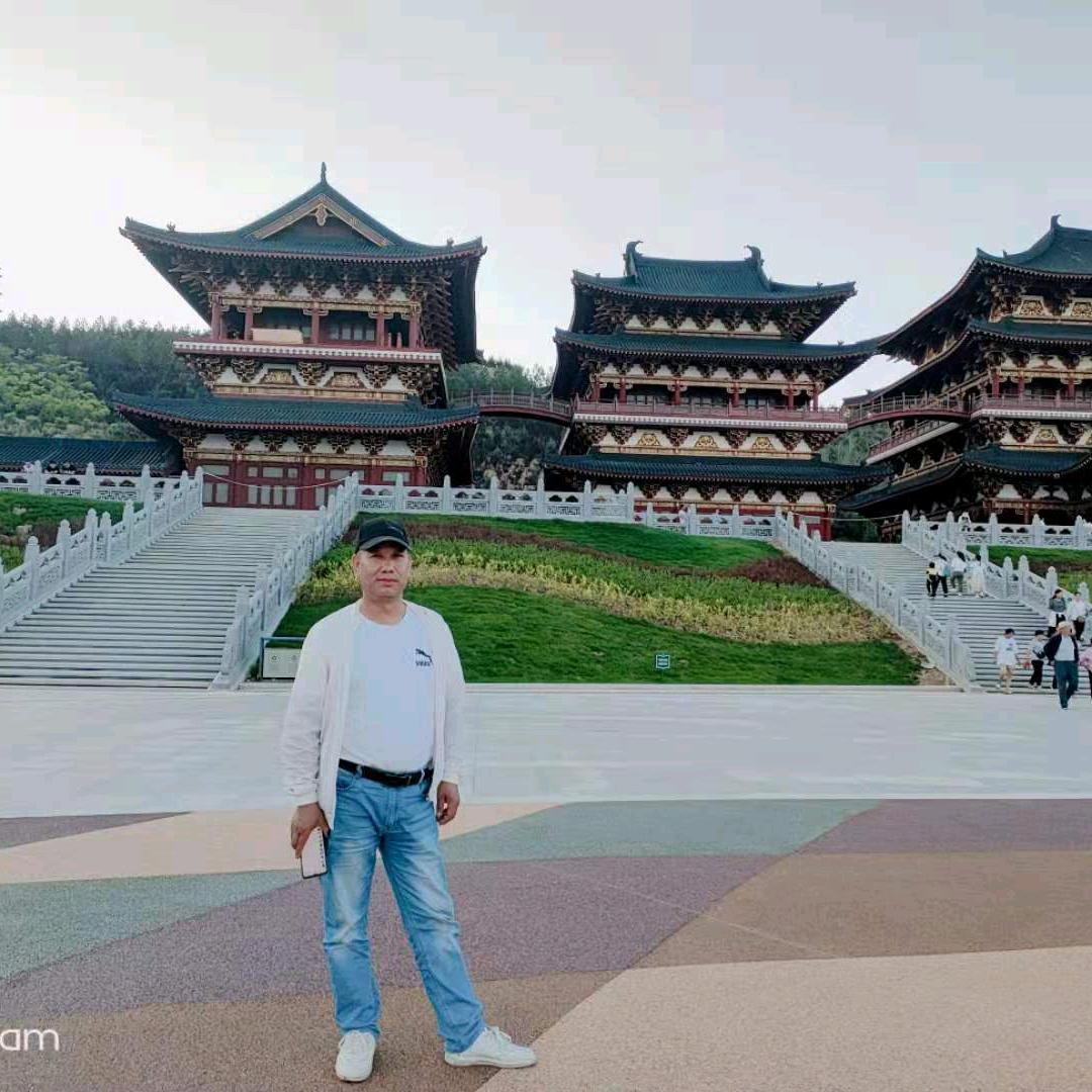 戆瀚