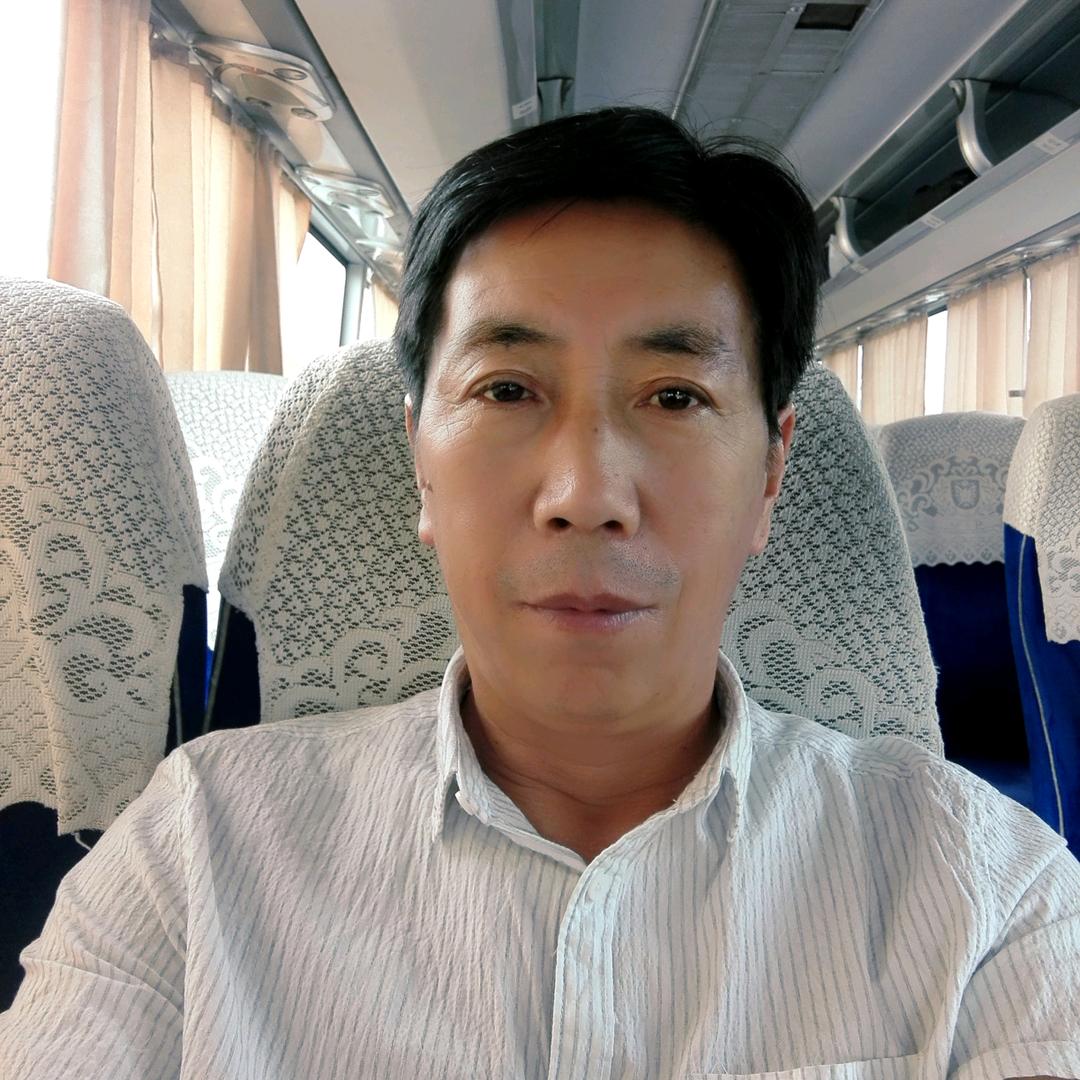 金光闪闪（劉）
