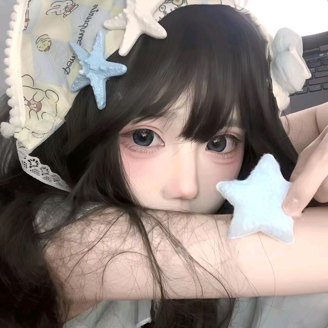江楸🌙（˃̣̣̥᷄⌓˂̣̣̥᷅）