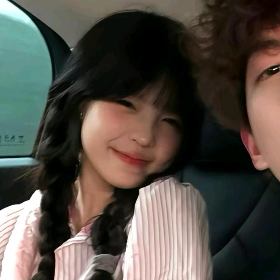 那天与你邂逅的薇薇