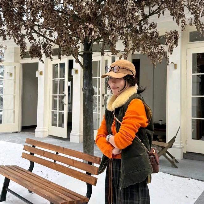 侯點點(时尚穿搭）