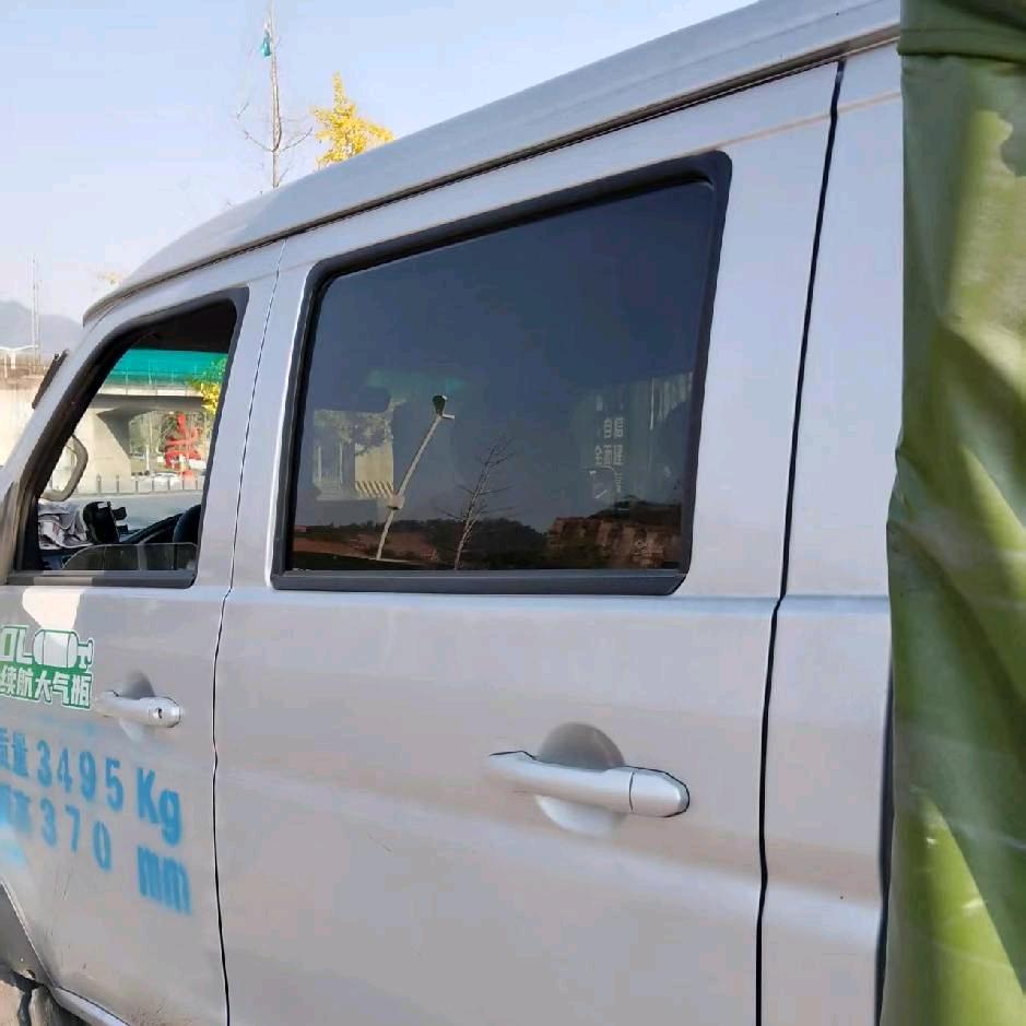 本人四川省射洪市，川J