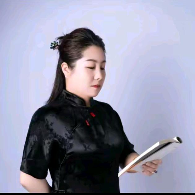 易熵元.代一宸