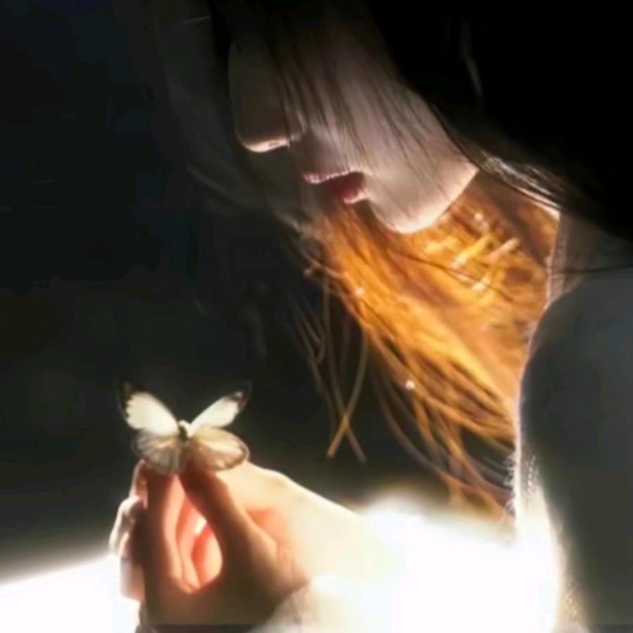 芊芊怡萱
