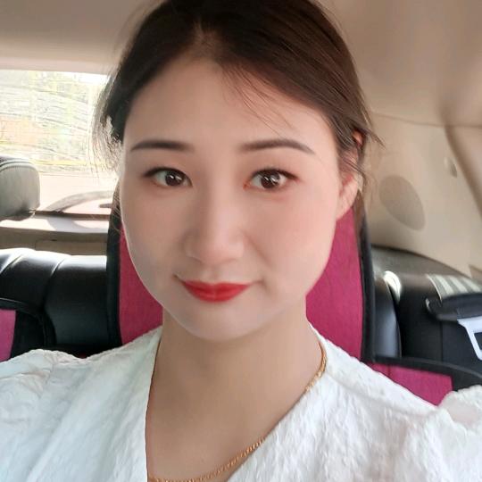 毕芳