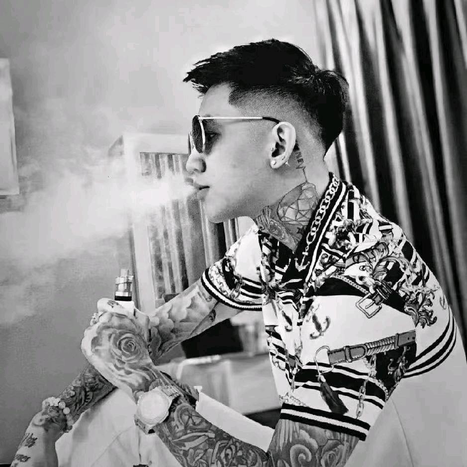 互助 崔佛刺青.