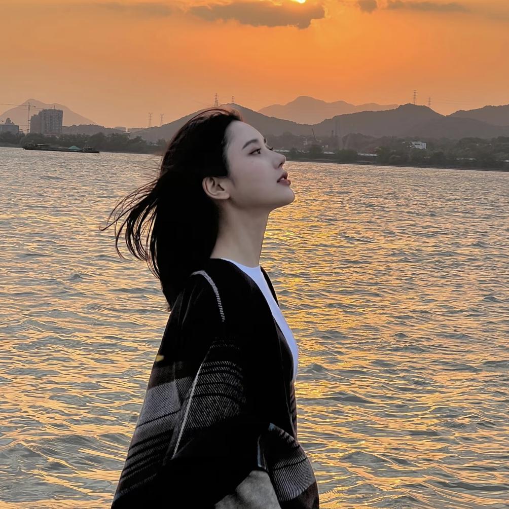 小蜜蜂爆爆