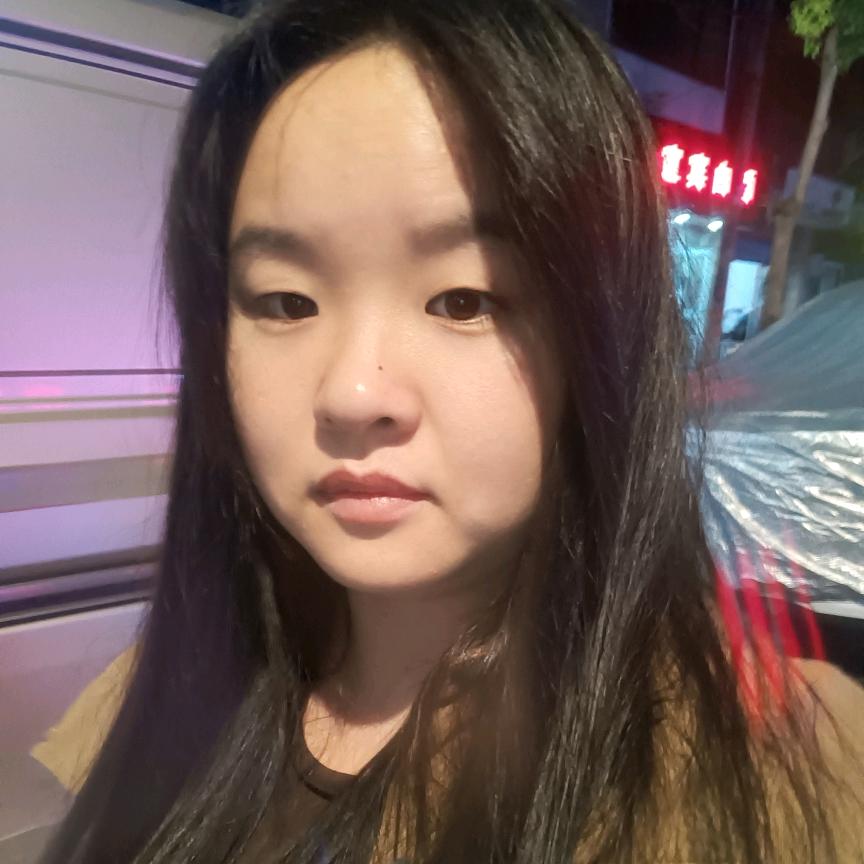 英子