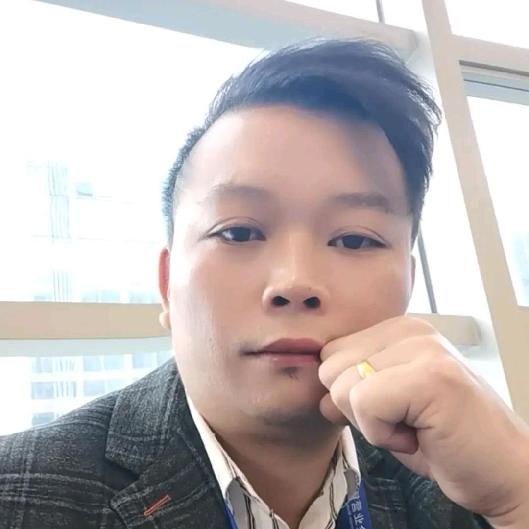 富豪家的公子哥