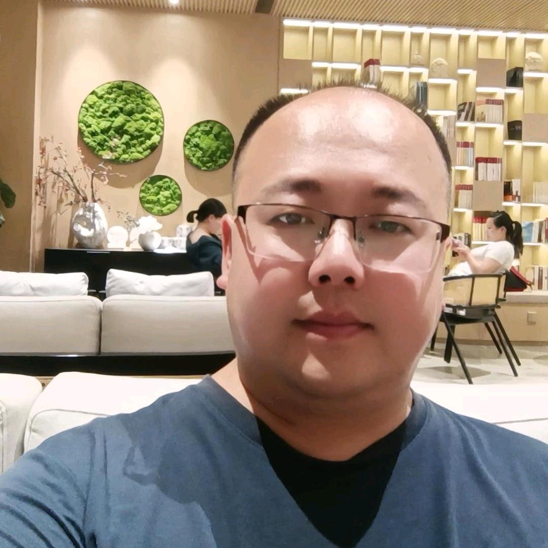 爱好戏曲的小刘