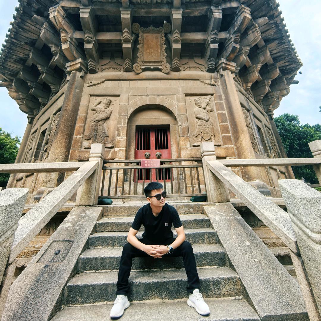 雅痞绅士♥℡龙哥