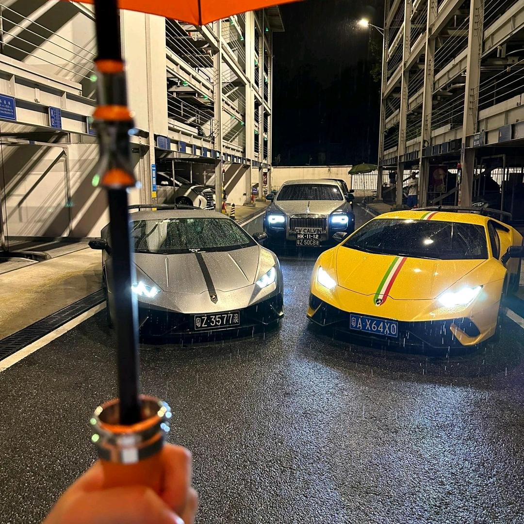 MR冯鸿汽车租赁