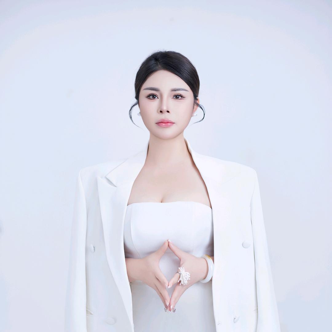九州华昀-凭姐