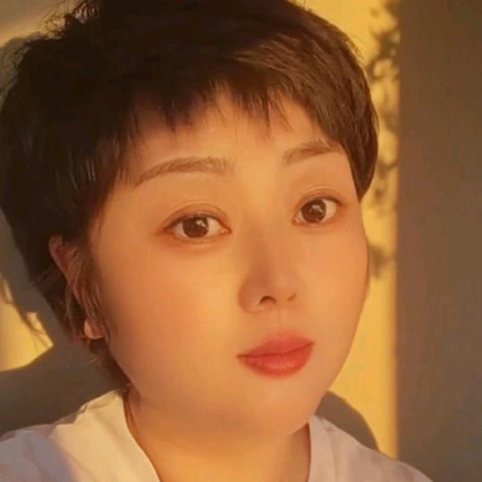 何女士朋友圈🤗