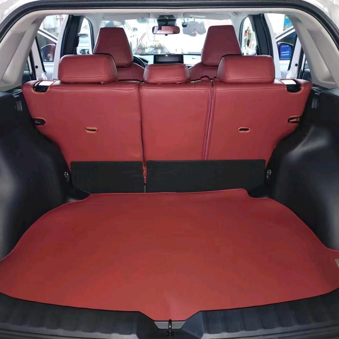 义乌汽车坐垫脚垫贴膜包座椅改装批发工厂店