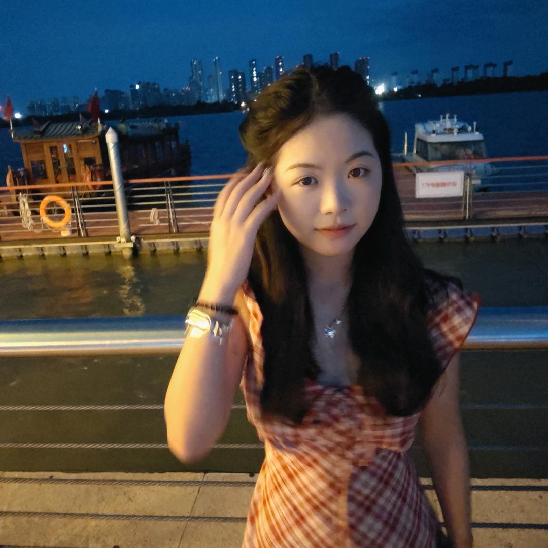 卖凉水的小女孩